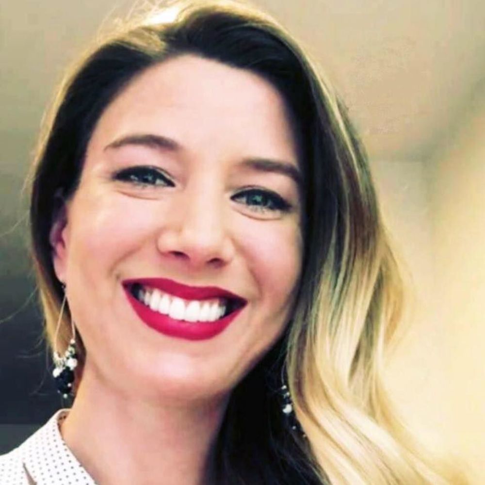 Meet your Posher, Traci